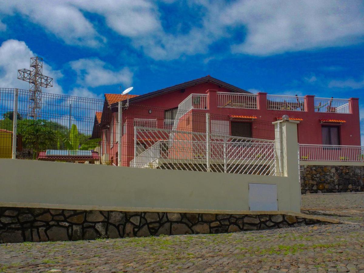 Casa Amizade B&B Pedra Badejo  Extérieur photo